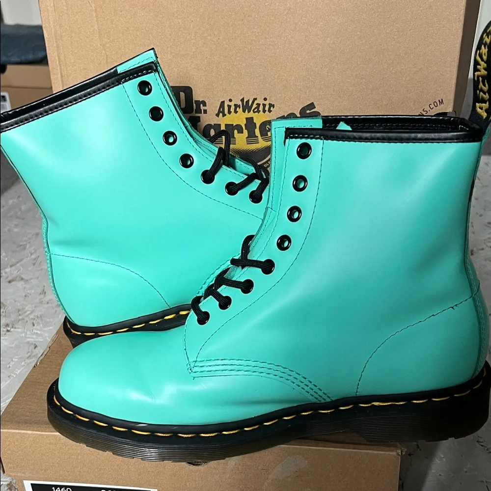 Dr. Martens Peppermint Green Lace-Up Boots - Picture 3 of 7